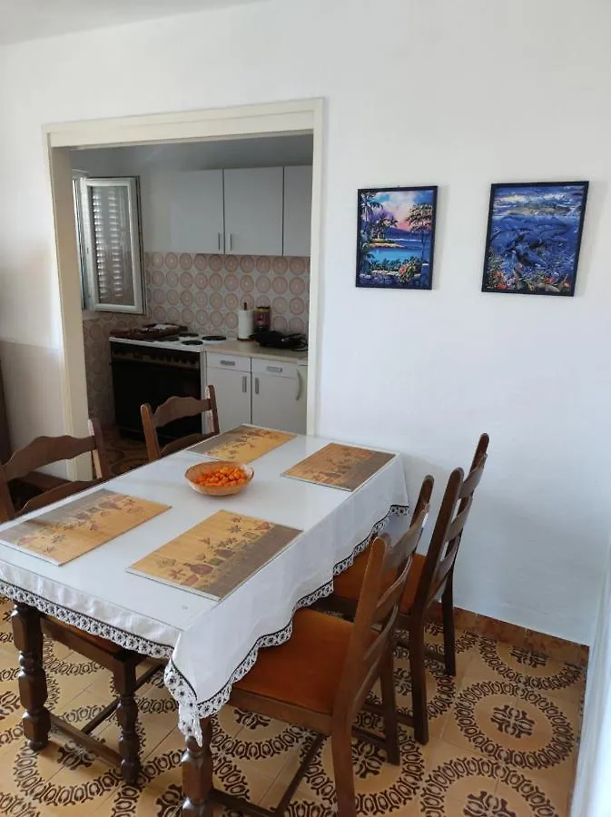 Apartment Apartman Vjeko, Okrug Gornji Trogir