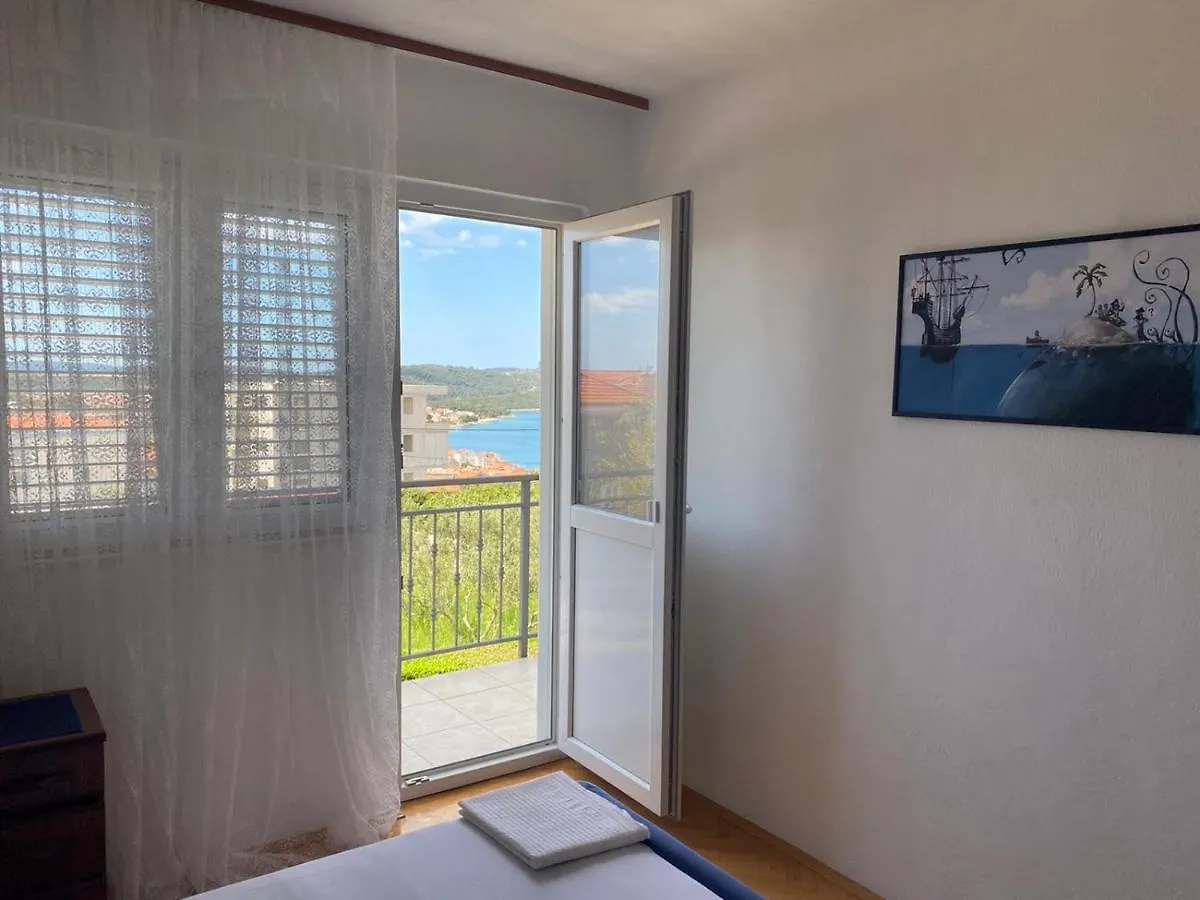 Apartman Vjeko, Okrug Gornji Trogir 0*,