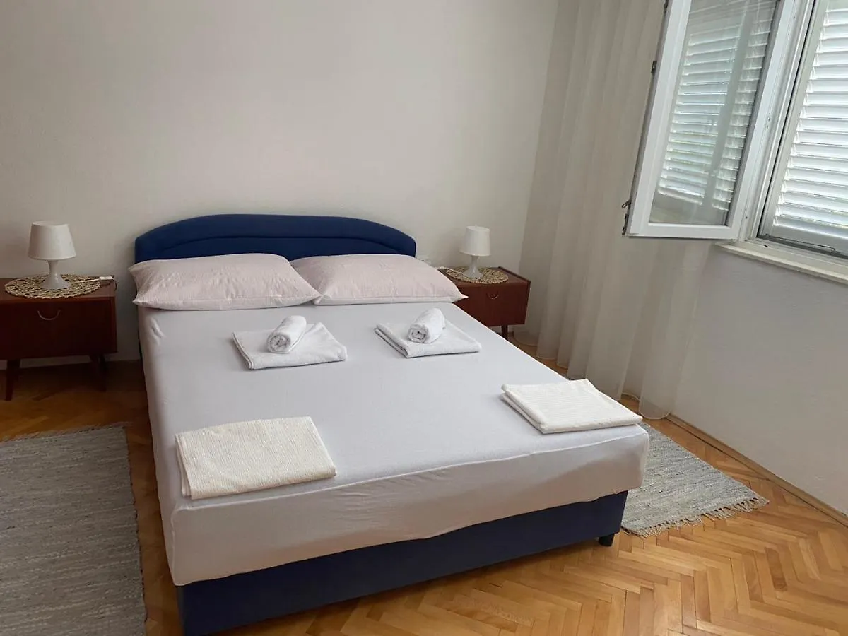 Apartman Vjeko, Okrug Gornji Trogir Apartment