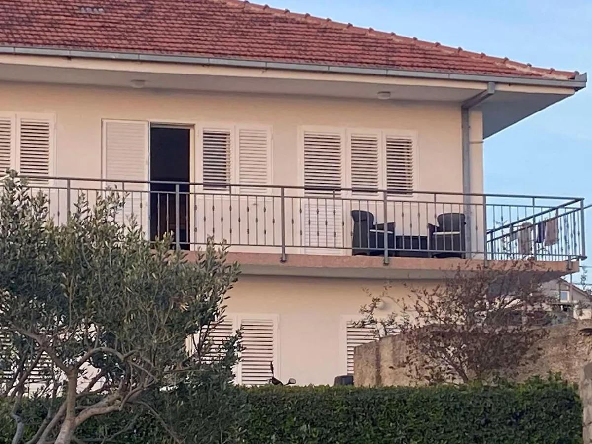 Apartman Vjeko, Okrug Gornji Trogir Apartment